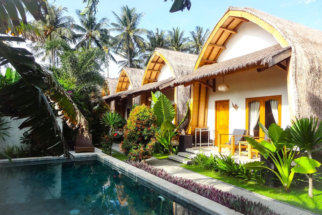 Teras Lombok Bungalow スンギギ エクステリア 写真