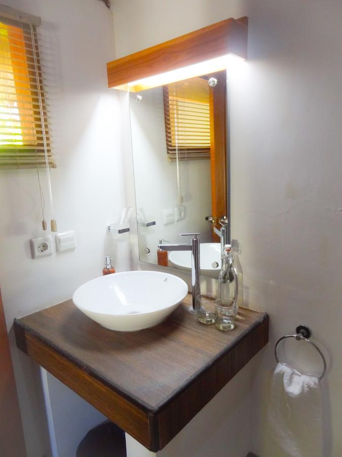 Teras Lombok Bungalow スンギギ エクステリア 写真