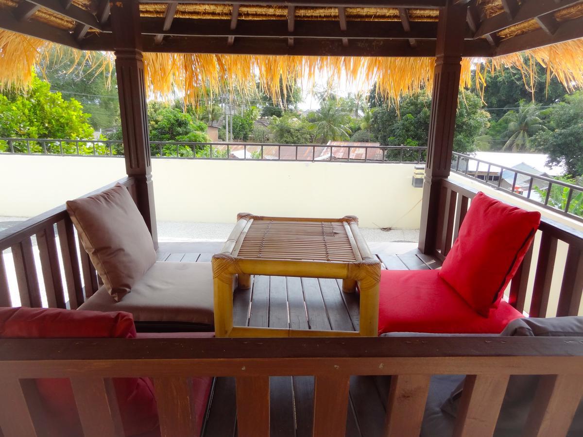 Teras Lombok Bungalow スンギギ エクステリア 写真